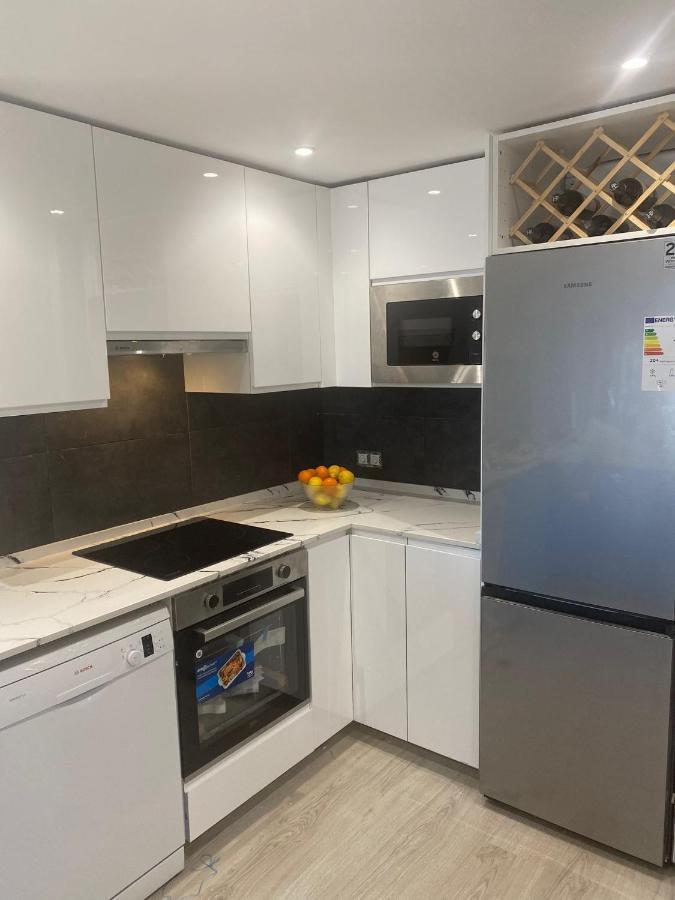 Beautiful Refurbished Apartment Duquesa Port كاساريس المظهر الخارجي الصورة